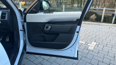 Land Rover Discovery 2.0 P300 R-Dynamic S 5dr Auto Petrol Station Wagon